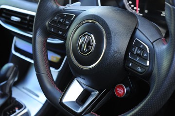 https://dvg-vehicle-assets.s3.amazonaws.com/J003485/7phrk9t24d4vj4hdgjsm6xcwn.jpg