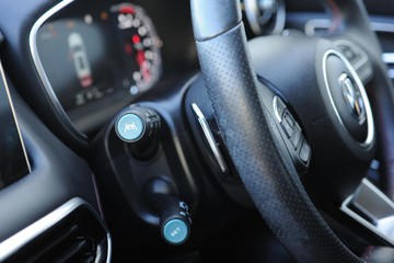 https://dvg-vehicle-assets.s3.amazonaws.com/J003485/e706lo5i3rhkx5wehj0mscs1j.jpg
