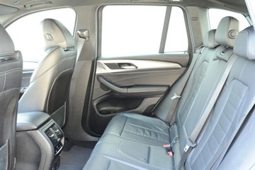 https://dvg-vehicle-assets.s3.amazonaws.com/J003488/bxz4zz6d6uilxs713xd8vhk50.jpg