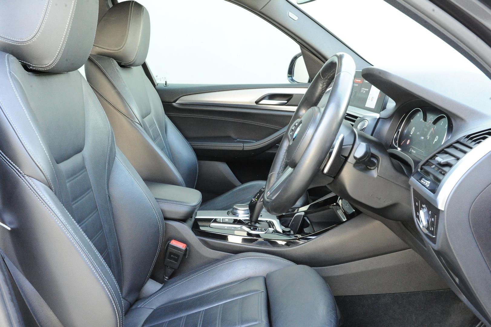 BMW X3 image 3