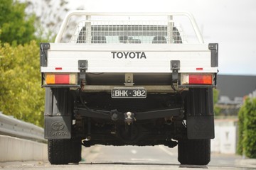 https://dvg-vehicle-assets.s3.amazonaws.com/J003540/6jlmz9n2qf0gn88zjjek069n5.jpg
