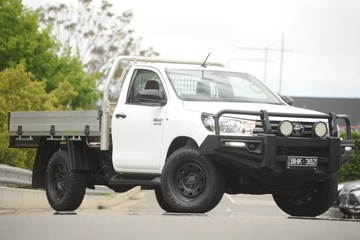 https://dvg-vehicle-assets.s3.amazonaws.com/J003540/l6ibo9fc5apfxudxzoxjy8r5.jpg