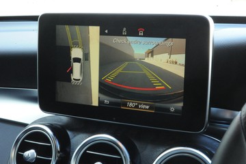 https://dvg-vehicle-assets.s3.amazonaws.com/J003549/34a05hkr7nsxf012pn29ydvgx.jpg