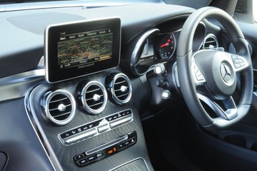 https://dvg-vehicle-assets.s3.amazonaws.com/J003549/7sj0i4oaaczvf83rbt8wza67i.jpg