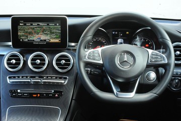 https://dvg-vehicle-assets.s3.amazonaws.com/J003549/d0l5q6texqxf2zpwavg3c4bsp.jpg