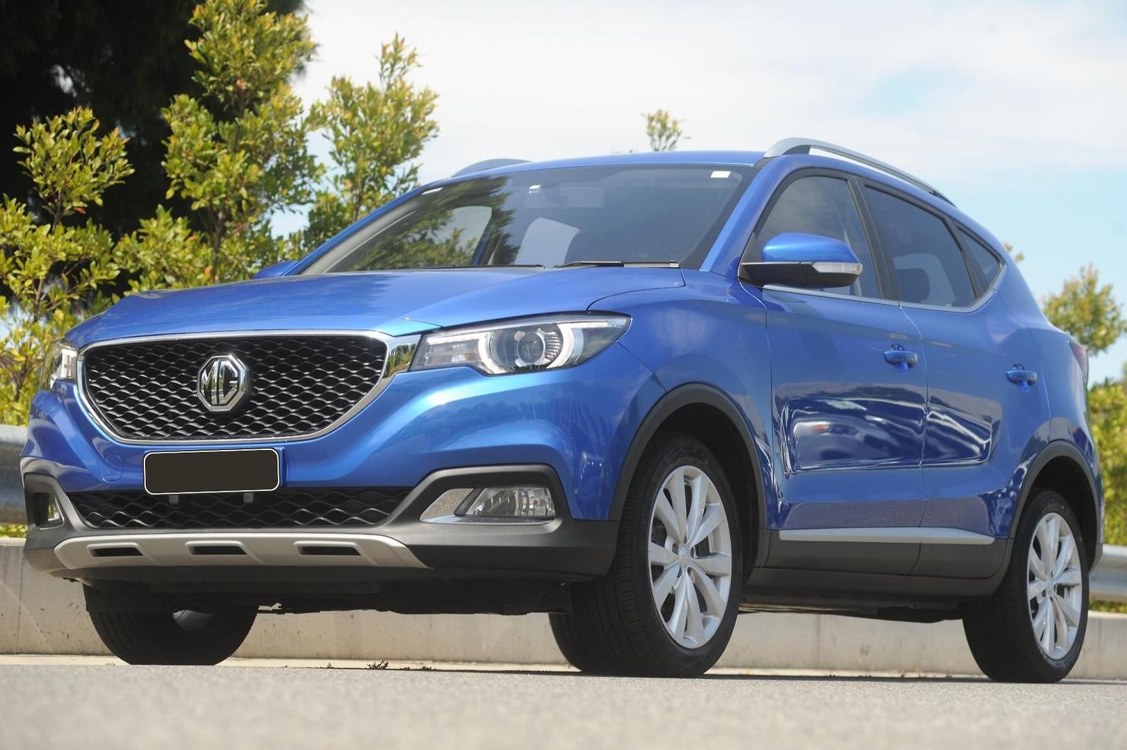 MG Zs image 3