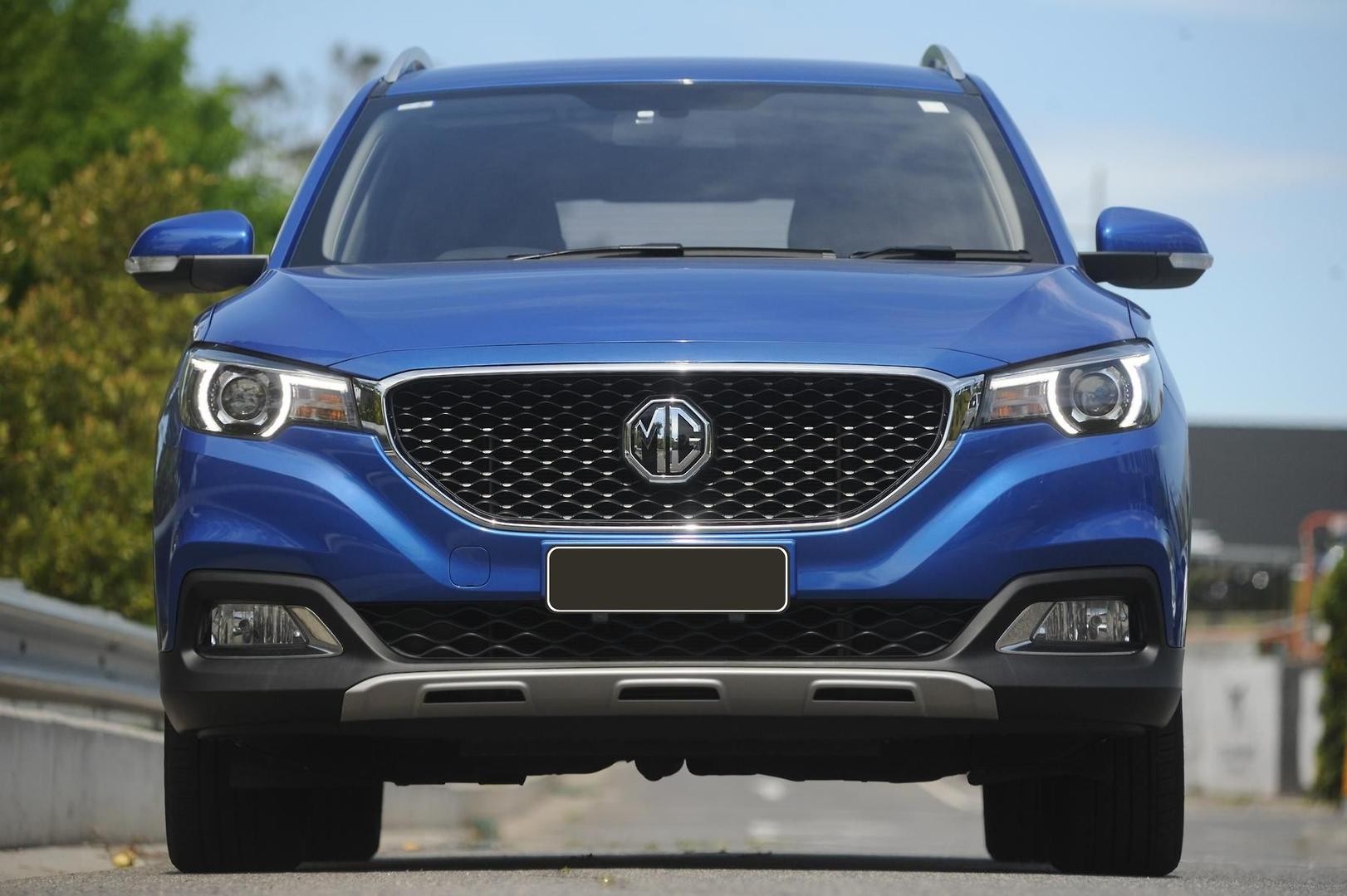 MG Zs image 2