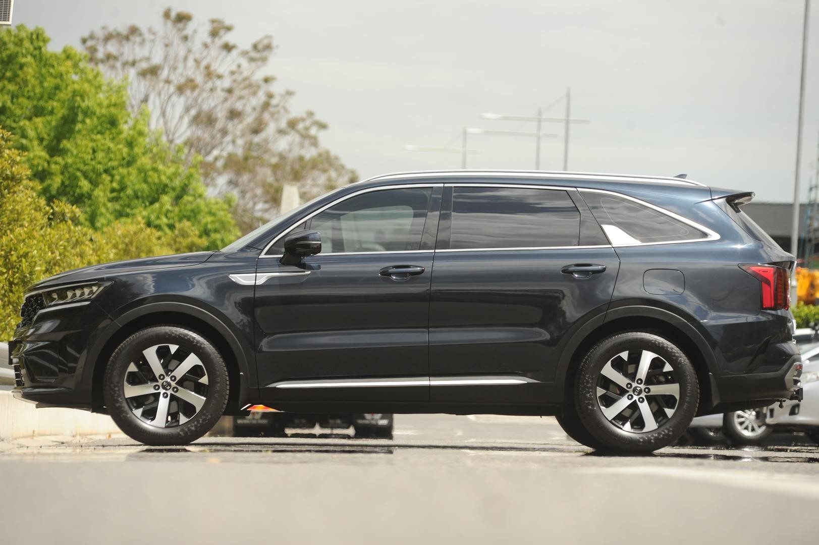 Kia Sorento image 2