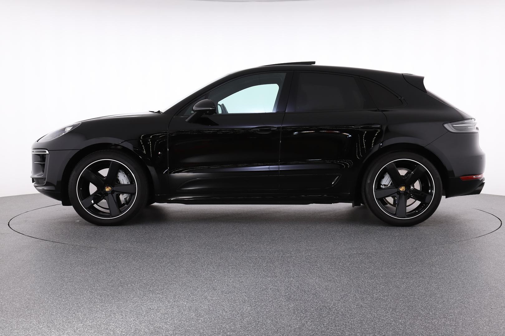 Porsche Macan image 3