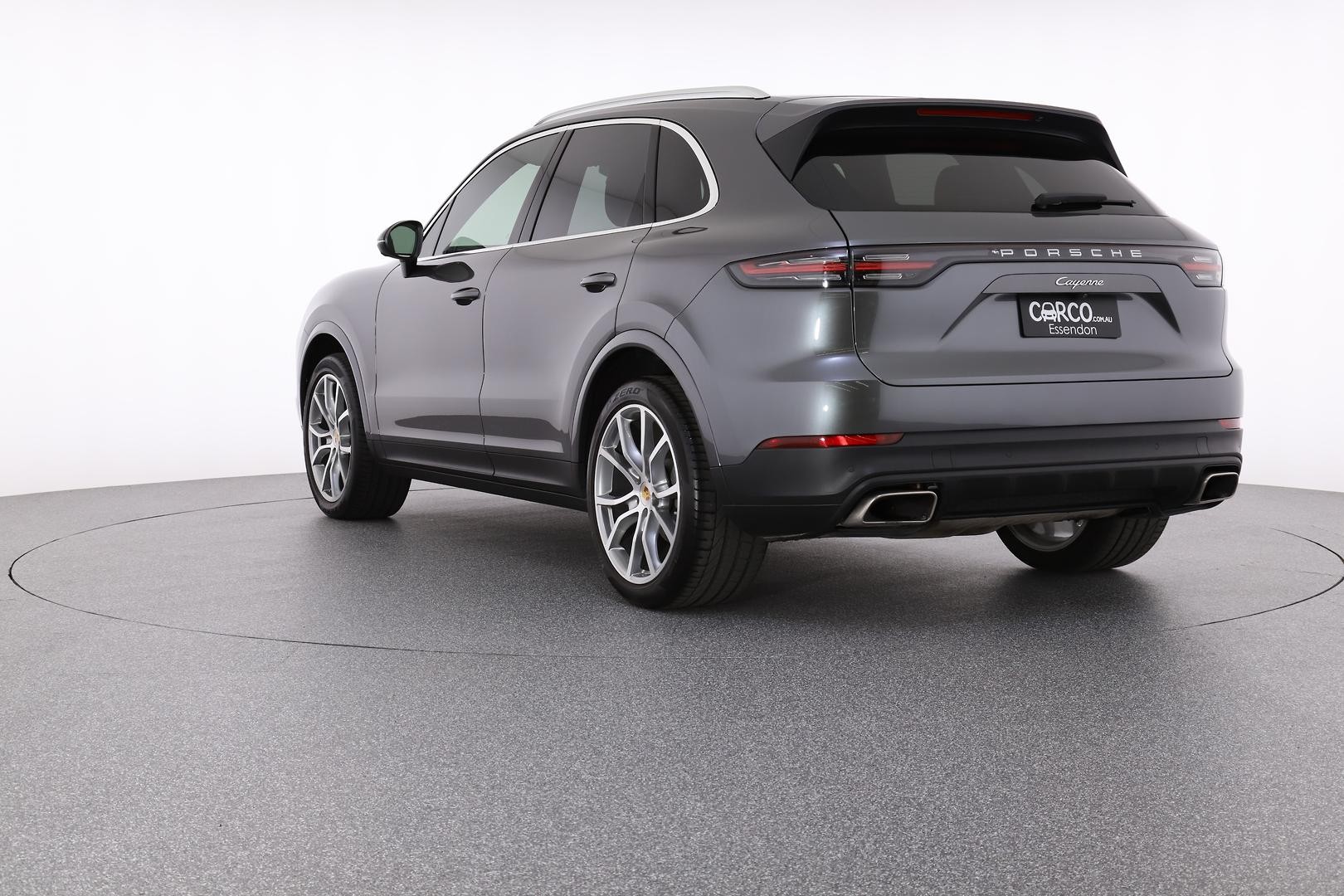 Porsche Cayenne image 4