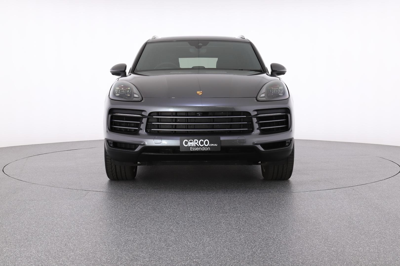 Porsche Cayenne image 2