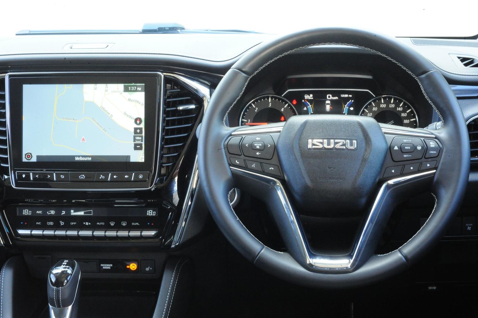 Isuzu Mu-x image 2