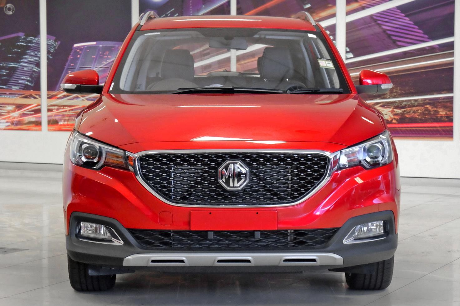 MG Zs image 2