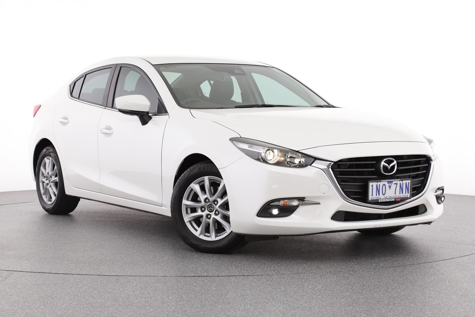 Mazda 3 image 1