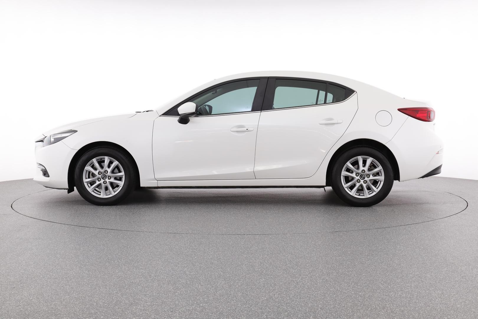 Mazda 3 image 3