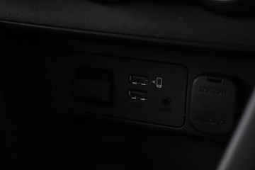 https://dvg-vehicle-assets.s3.amazonaws.com/J003971/93zvtbp363vrltb26bd6dyi1d.jpg