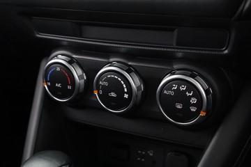 https://dvg-vehicle-assets.s3.amazonaws.com/J003971/bjn1natwrzixfz0o4trd9y2kw.jpg