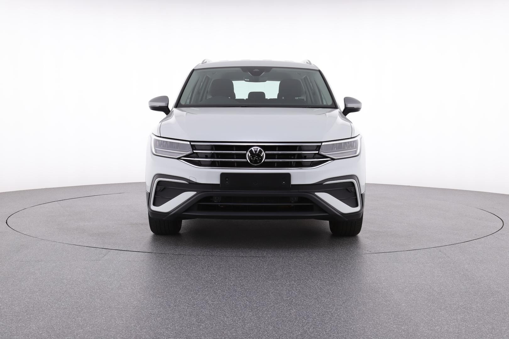 Volkswagen Tiguan image 2