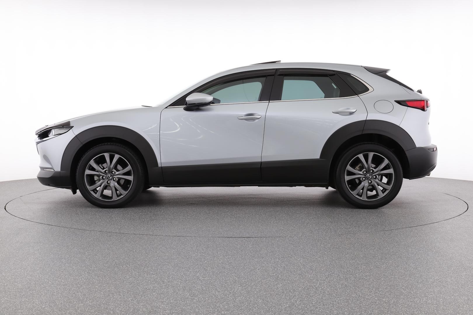 Mazda Cx-30 image 3