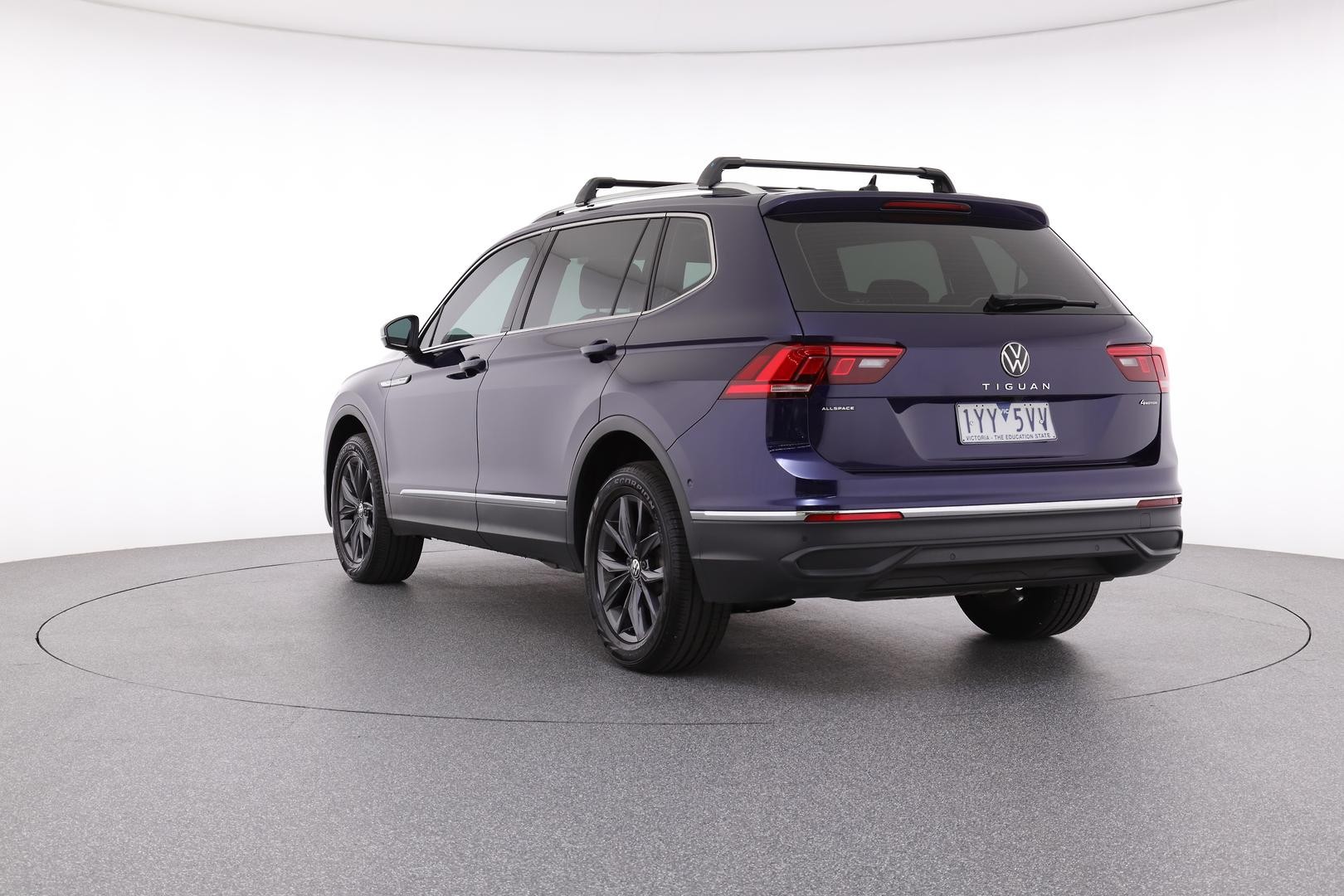 Volkswagen Tiguan image 4