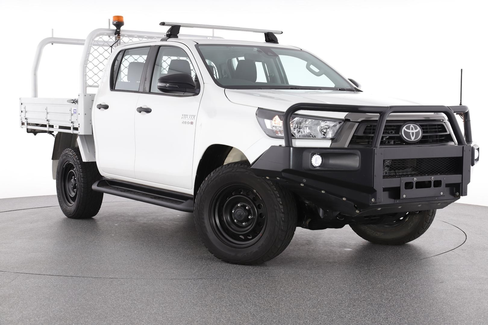 Toyota Hilux image 1