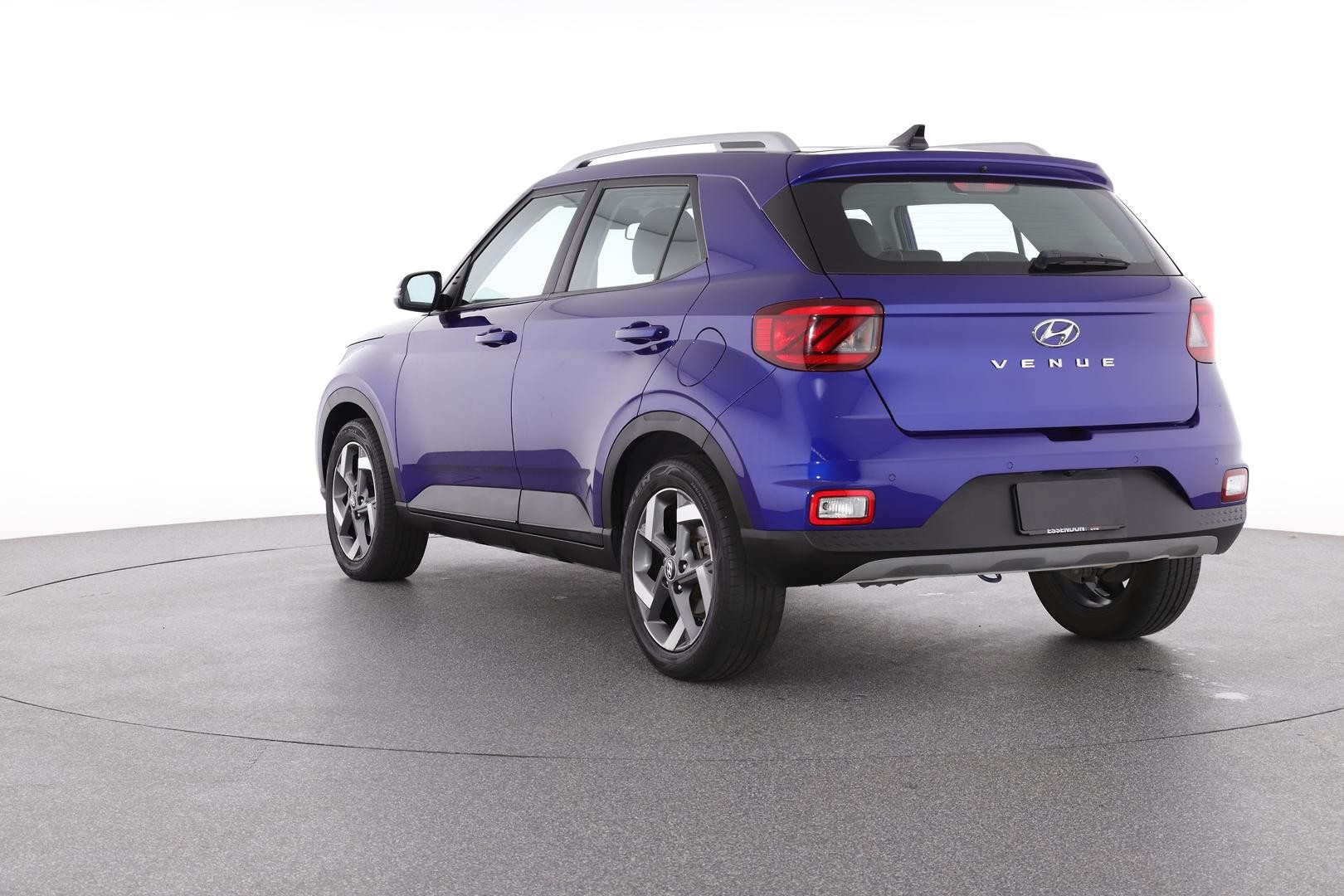 Hyundai Venue image 4