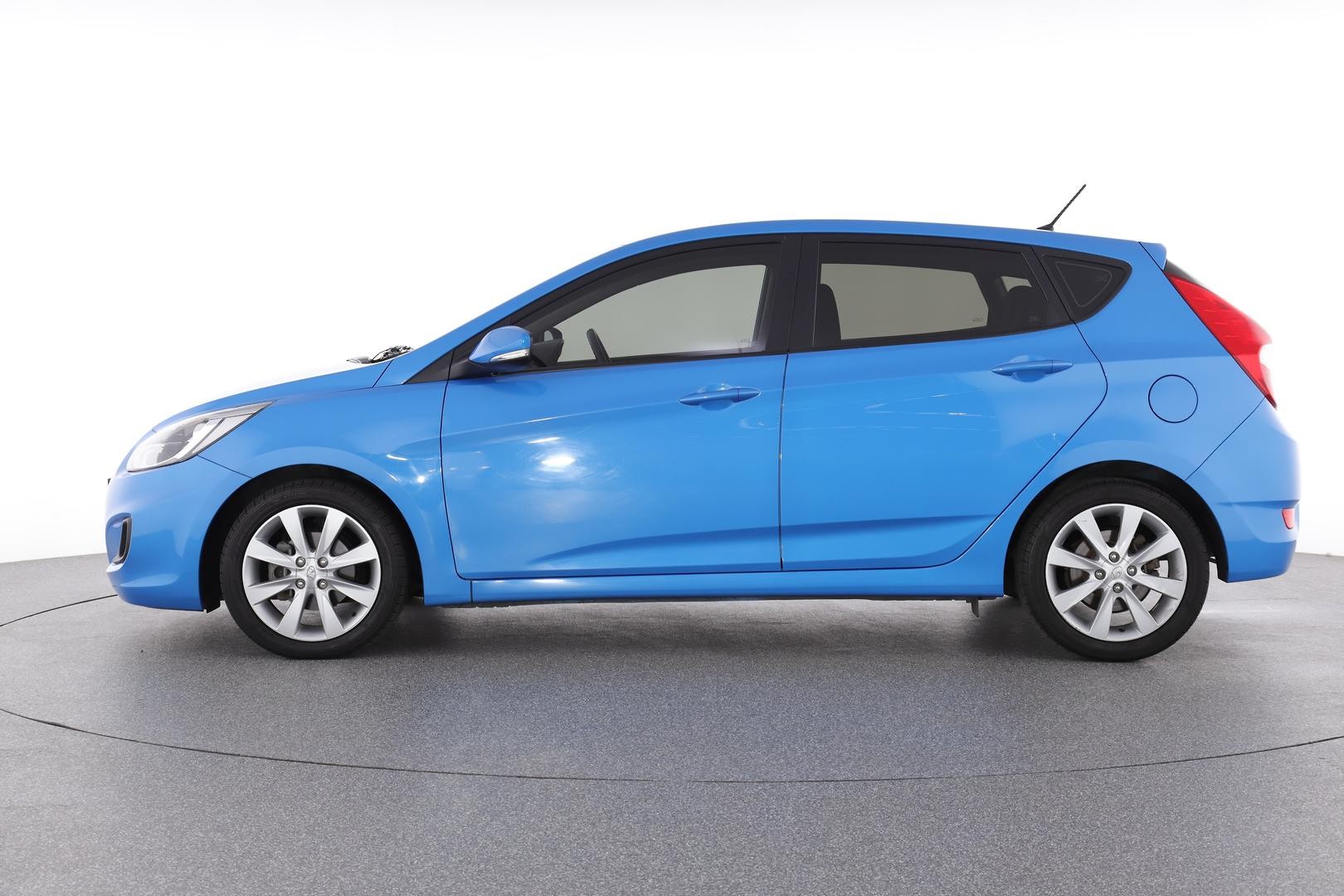 Hyundai Accent image 3