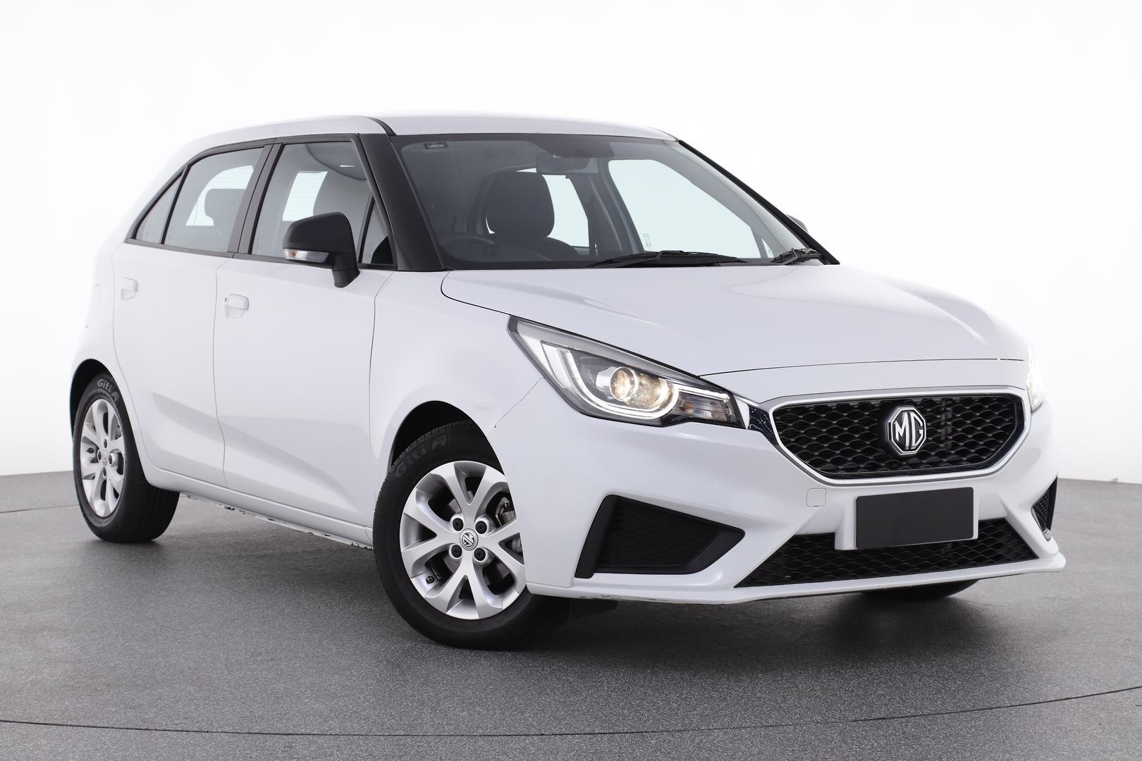 MG Mg3 image 1
