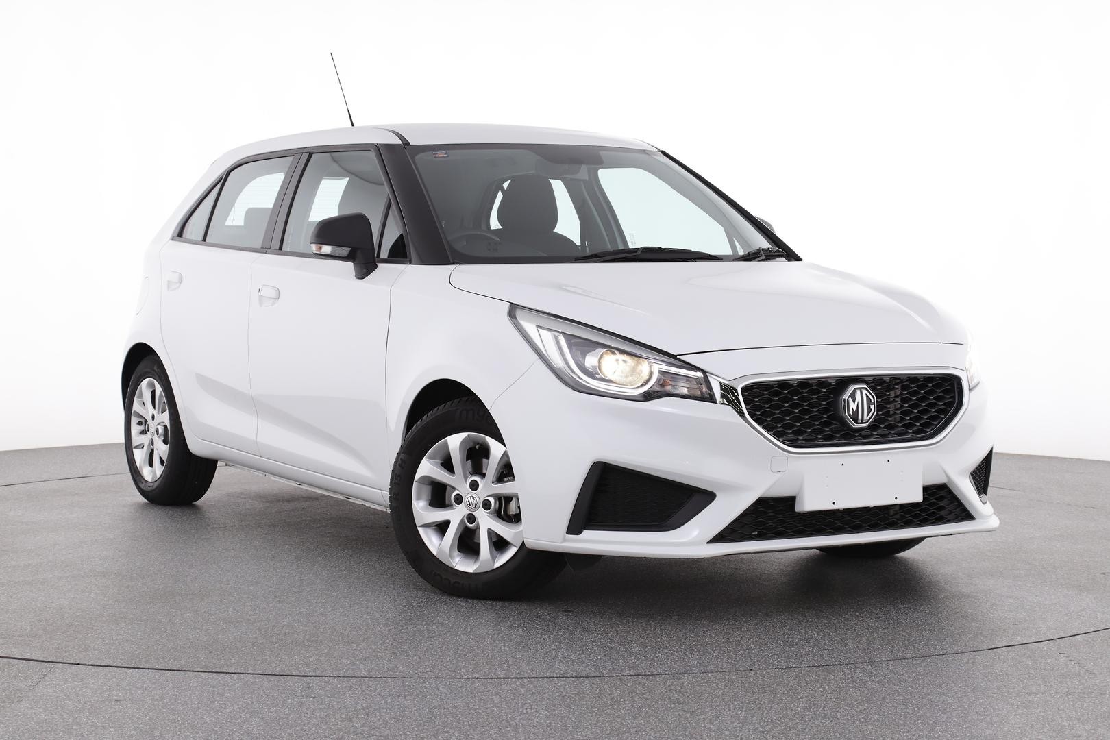 MG Mg3 image 1