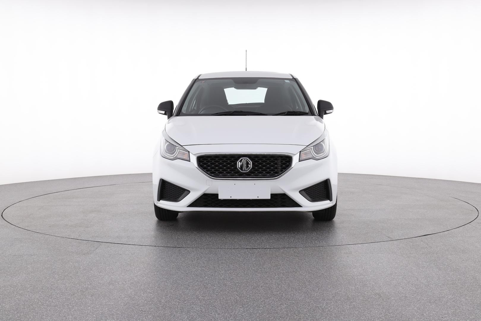 MG Mg3 image 2
