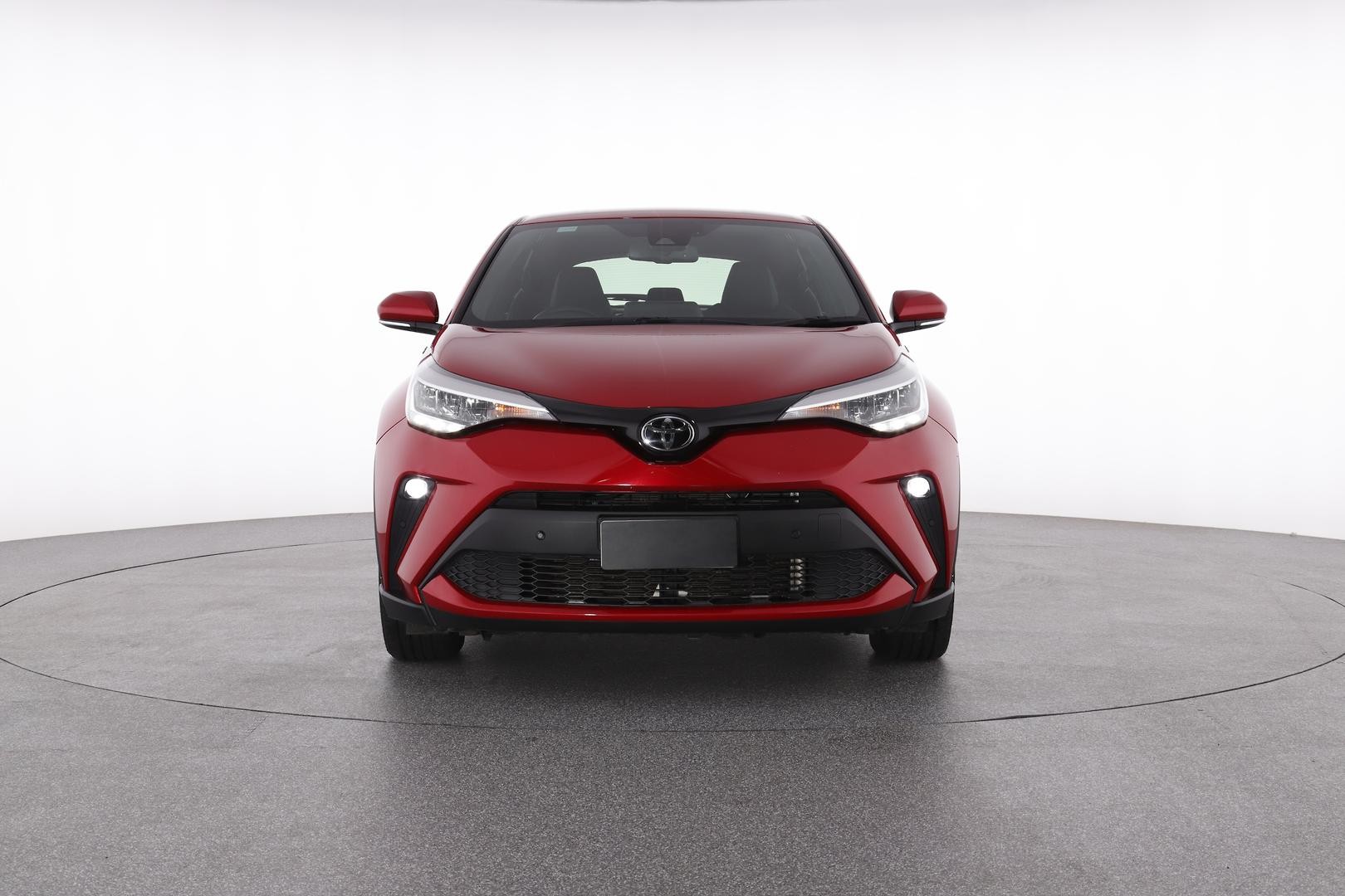 Toyota C-hr image 2