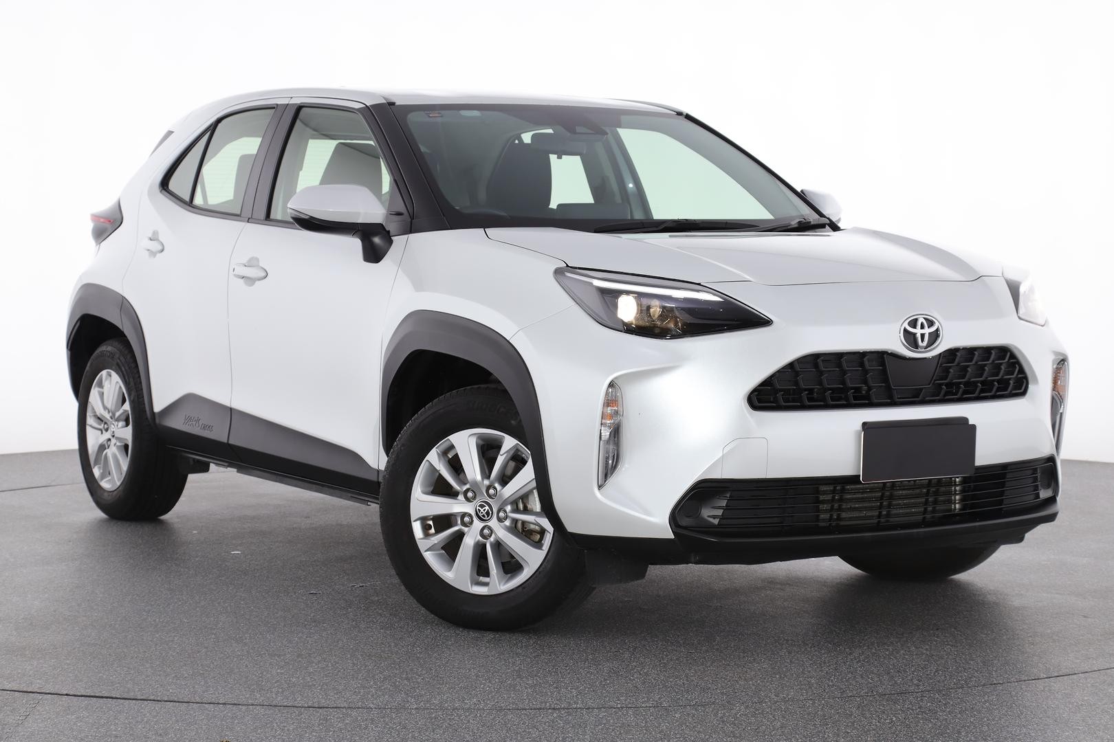 Toyota Yaris Cross image 1