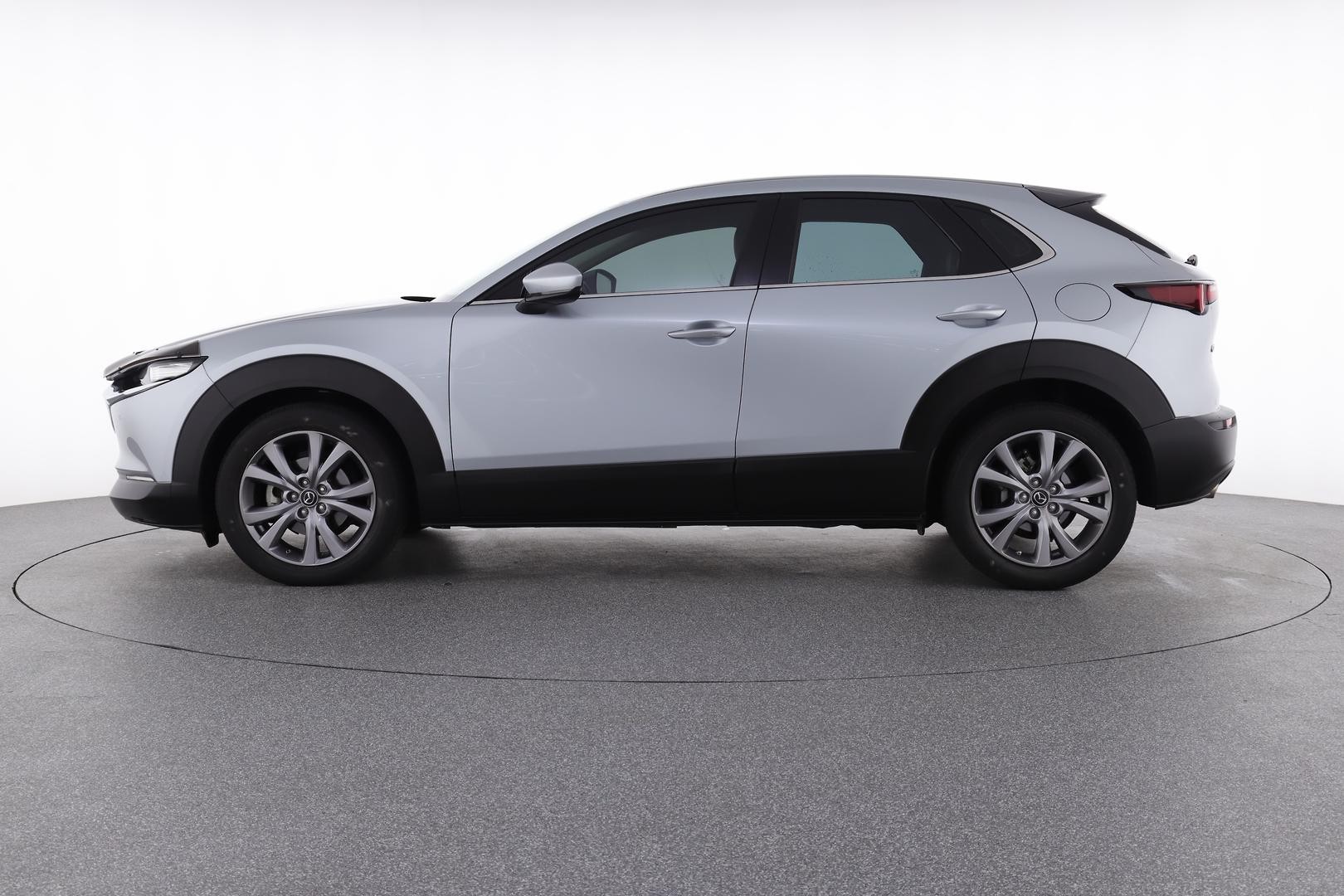 Mazda Cx-30 image 3