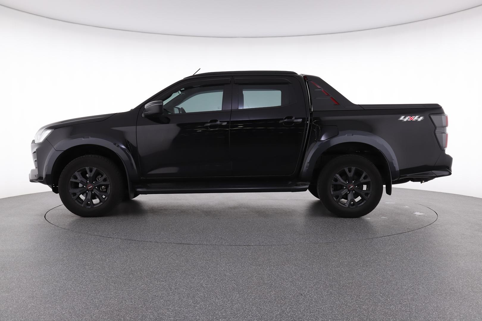 Isuzu D-max image 3