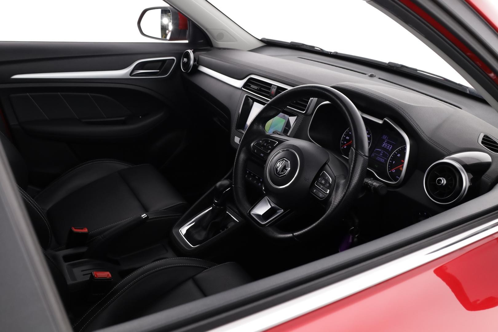 MG Zs image 3