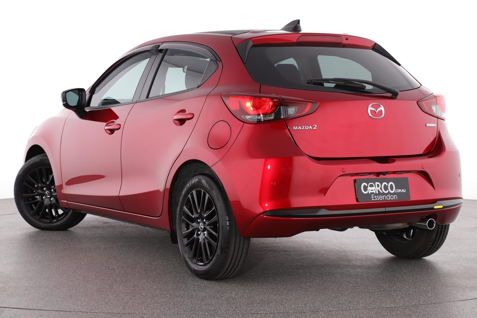 Mazda 2 image 2
