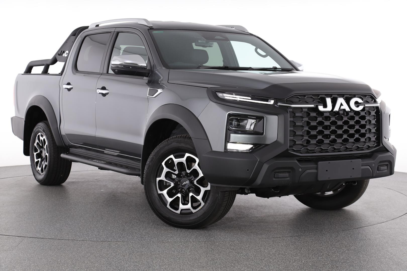 Jac T9 image 1