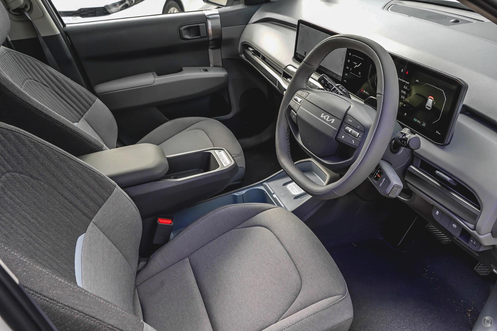 Kia Ev3 image 4