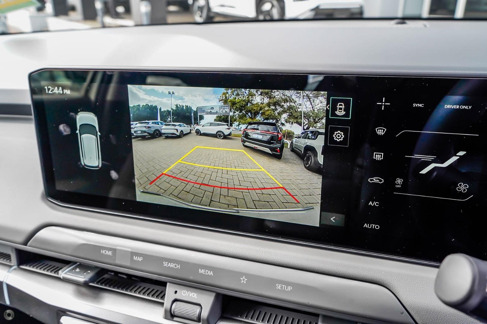 Kia Ev3 image 3