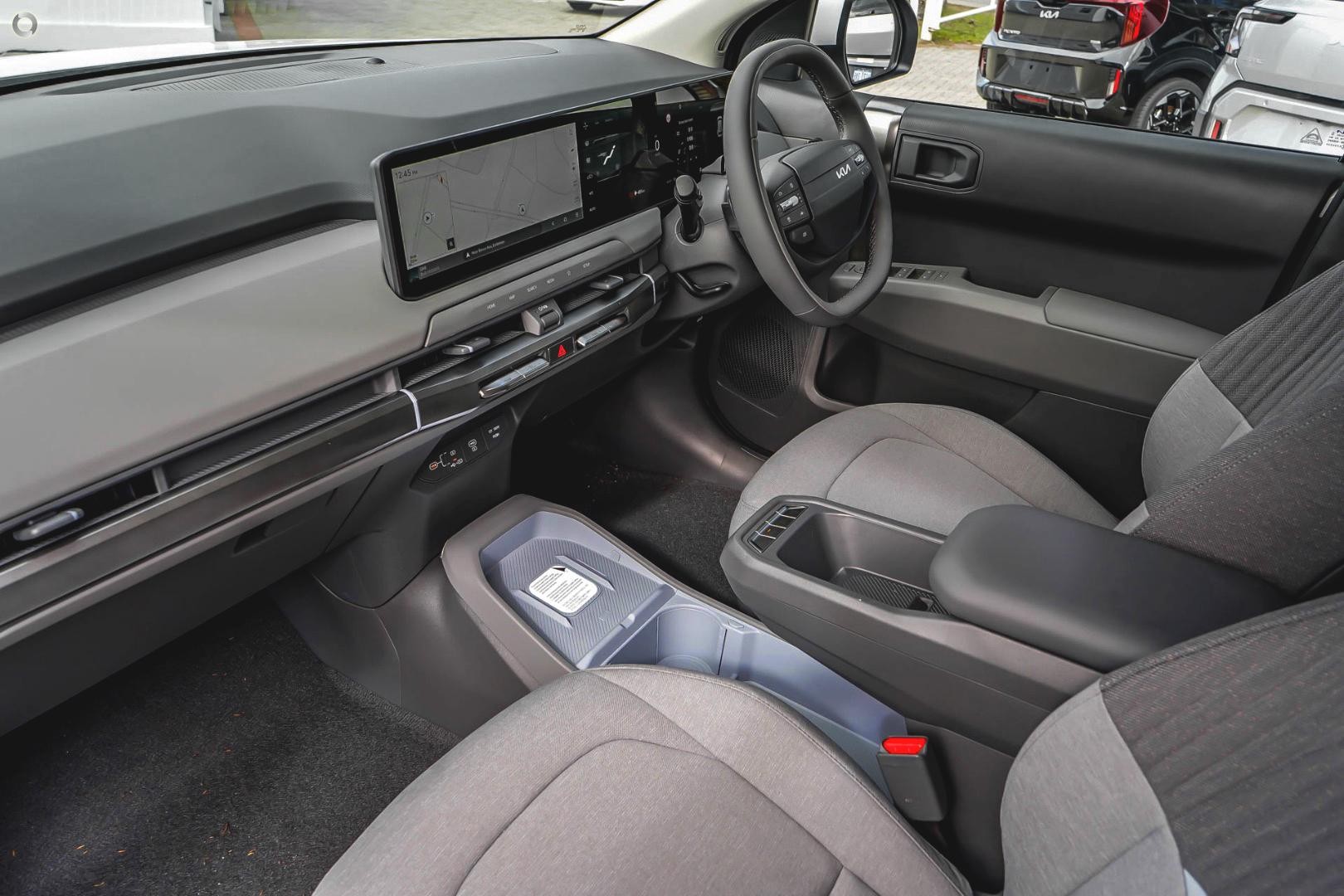 Kia Ev3 image 2