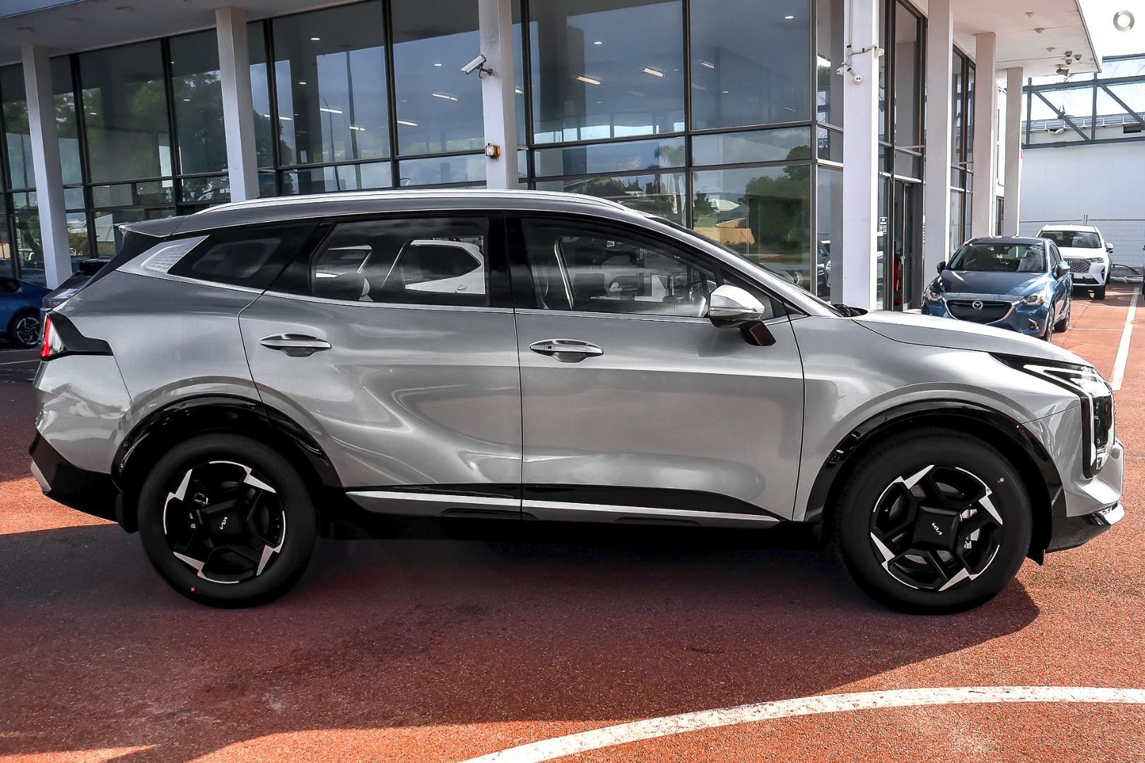 Kia Sportage image 2