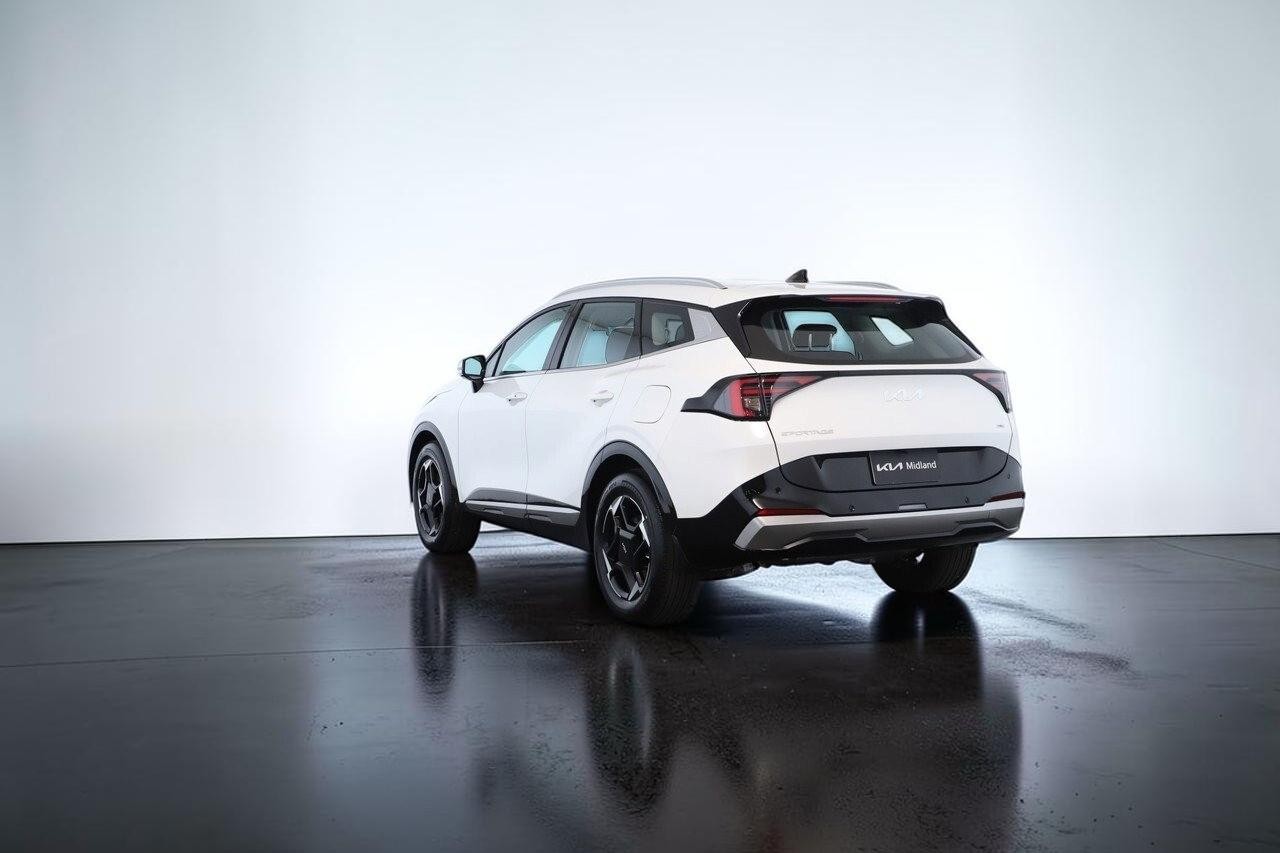 Kia Sportage image 3