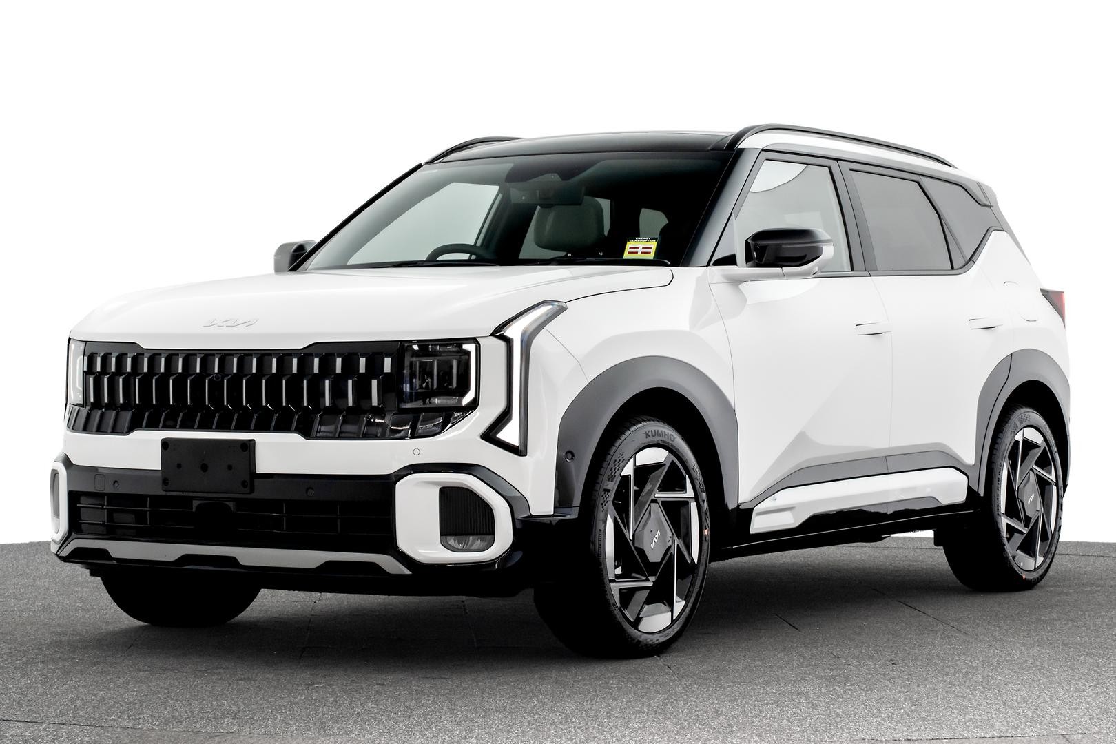 Kia Seltos image 1
