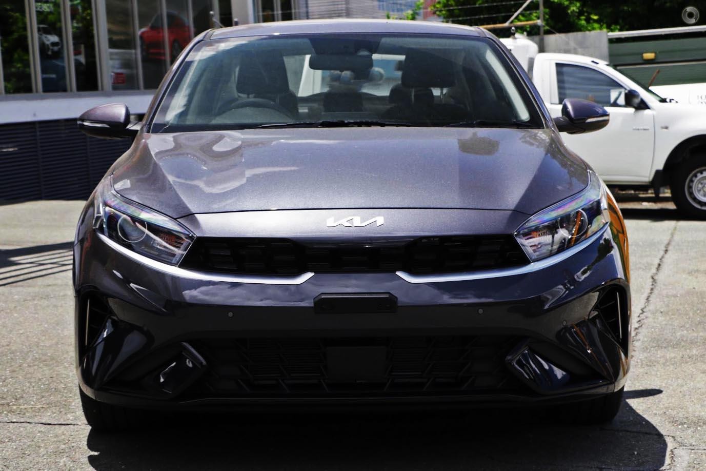 Kia Cerato image 2