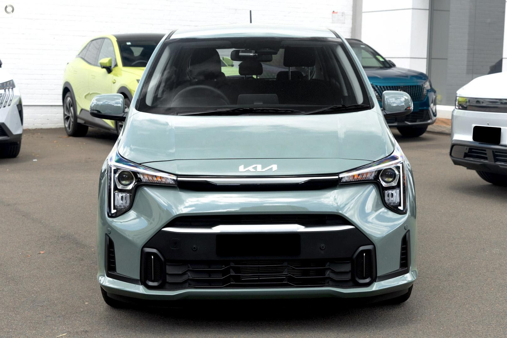 Kia Picanto image 2