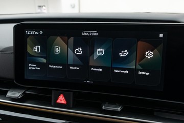 https://dvg-vehicle-assets.s3.amazonaws.com/K1023311/3pgledj3vsgikpol11lohw5sv.jpg
