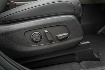 https://dvg-vehicle-assets.s3.amazonaws.com/K1023311/c5ivd6kc1yb476qdcejfn2bin.jpg