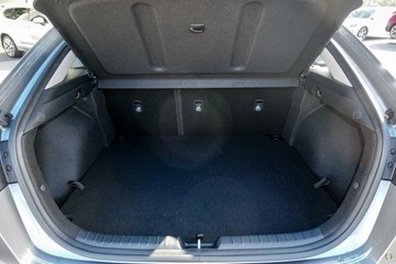 https://dvg-vehicle-assets.s3.amazonaws.com/K1024/iylrrwb6nm638swot3c7y3l5f.jpg