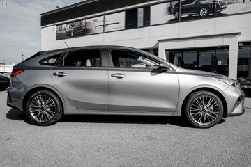 https://dvg-vehicle-assets.s3.amazonaws.com/K1024/x6uw53e3qtomn8q2na68qr2o7.jpg