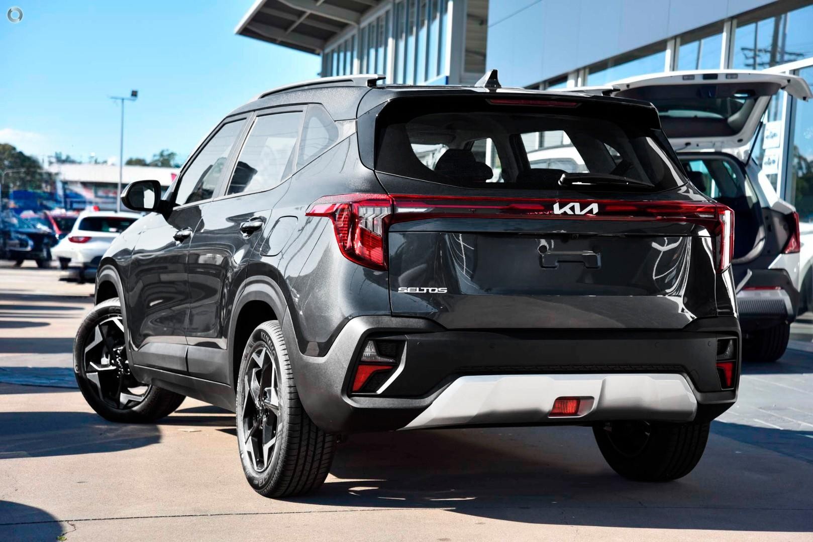 Kia Seltos image 4